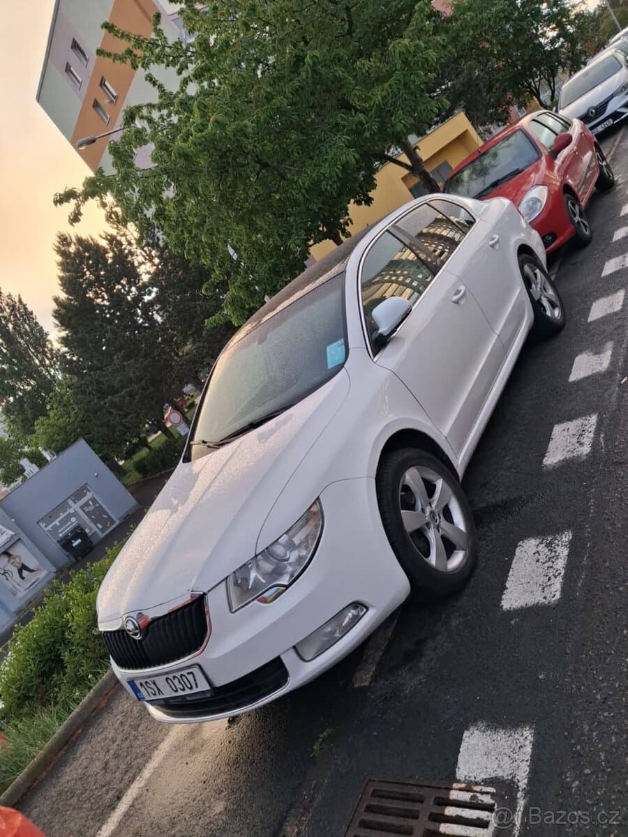2010 Škoda SUPERB