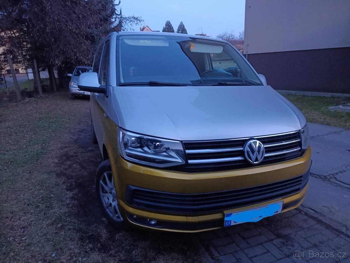 2015 Volkswagen CARAVELLE