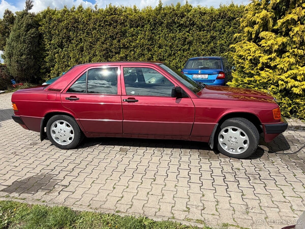 1993 Mercedes-Benz OSTATNÍ