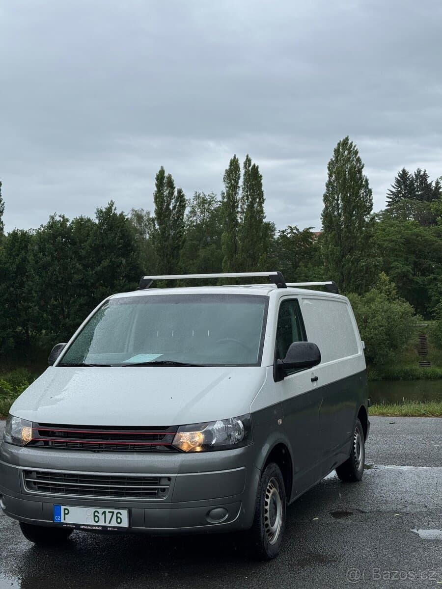 2011 Volkswagen TRANSPORTER