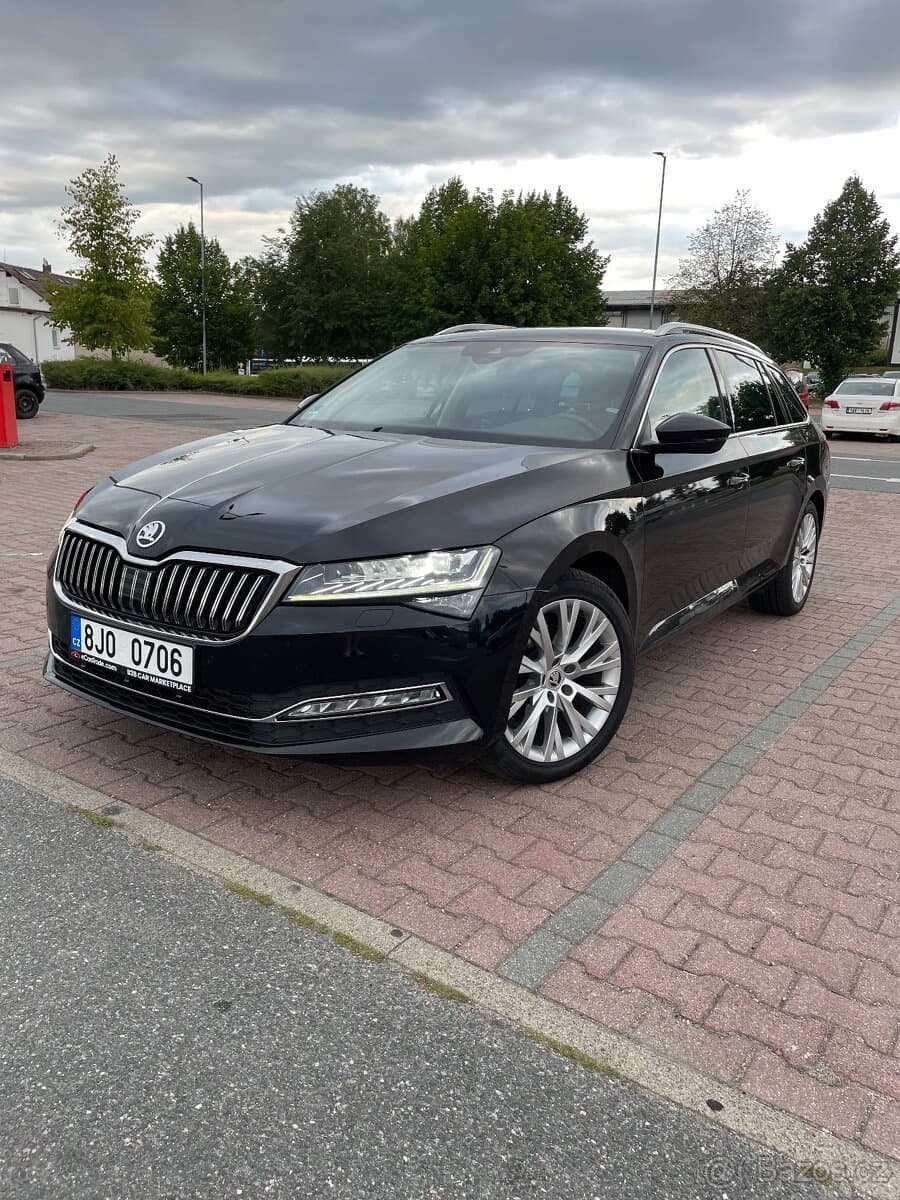 2022 Škoda SUPERB
