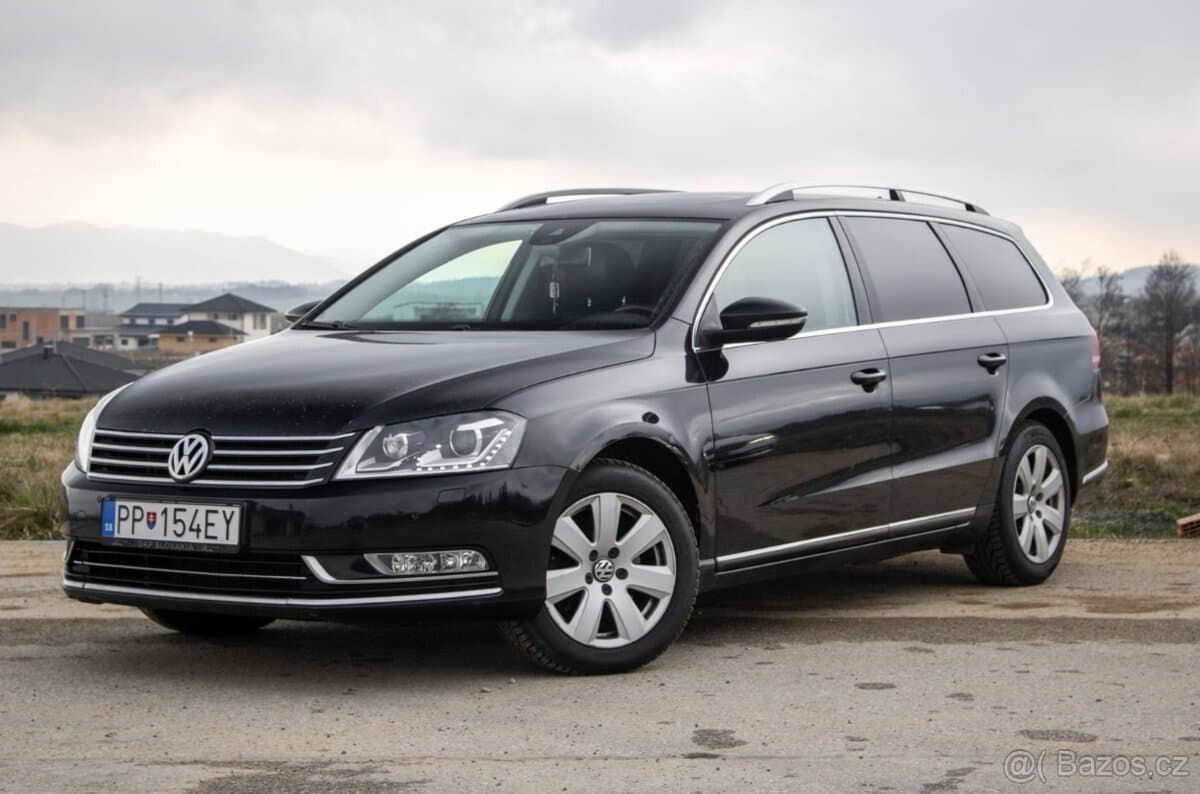 2011 Volkswagen PASSAT