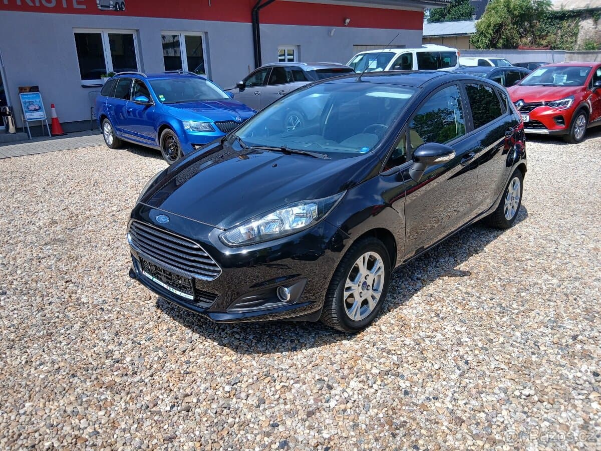 2013 Ford FIESTA
