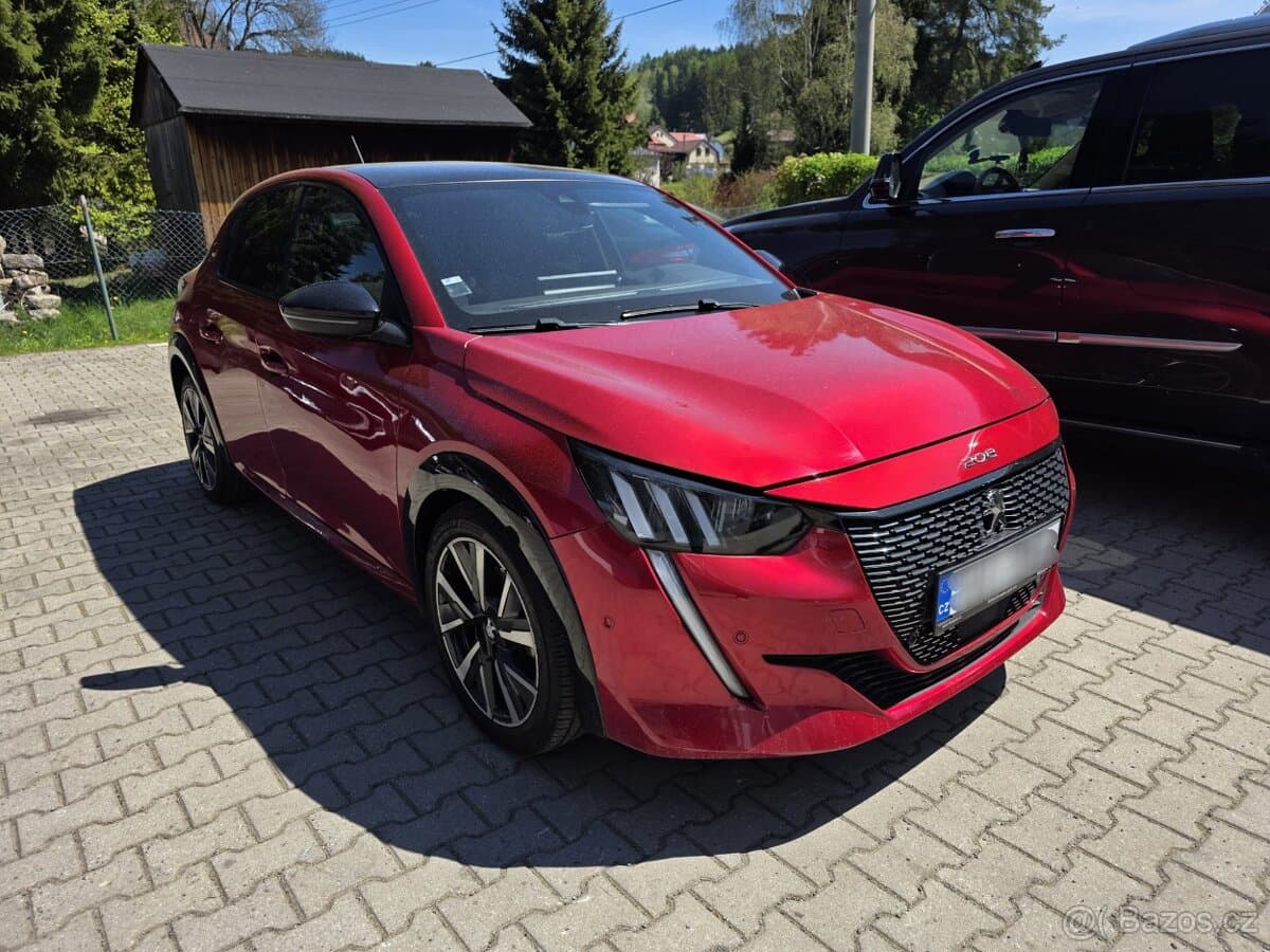 2023 Peugeot 208