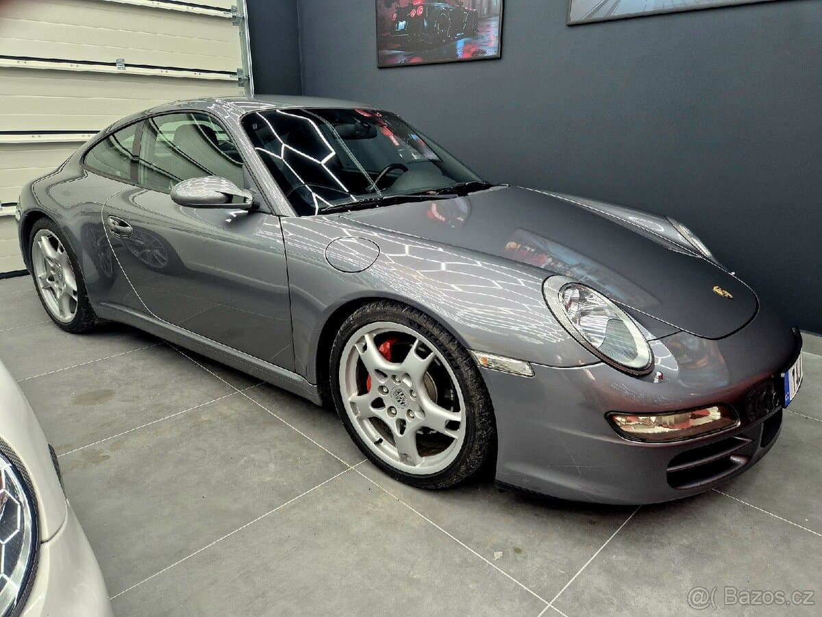 2005 Porsche 911