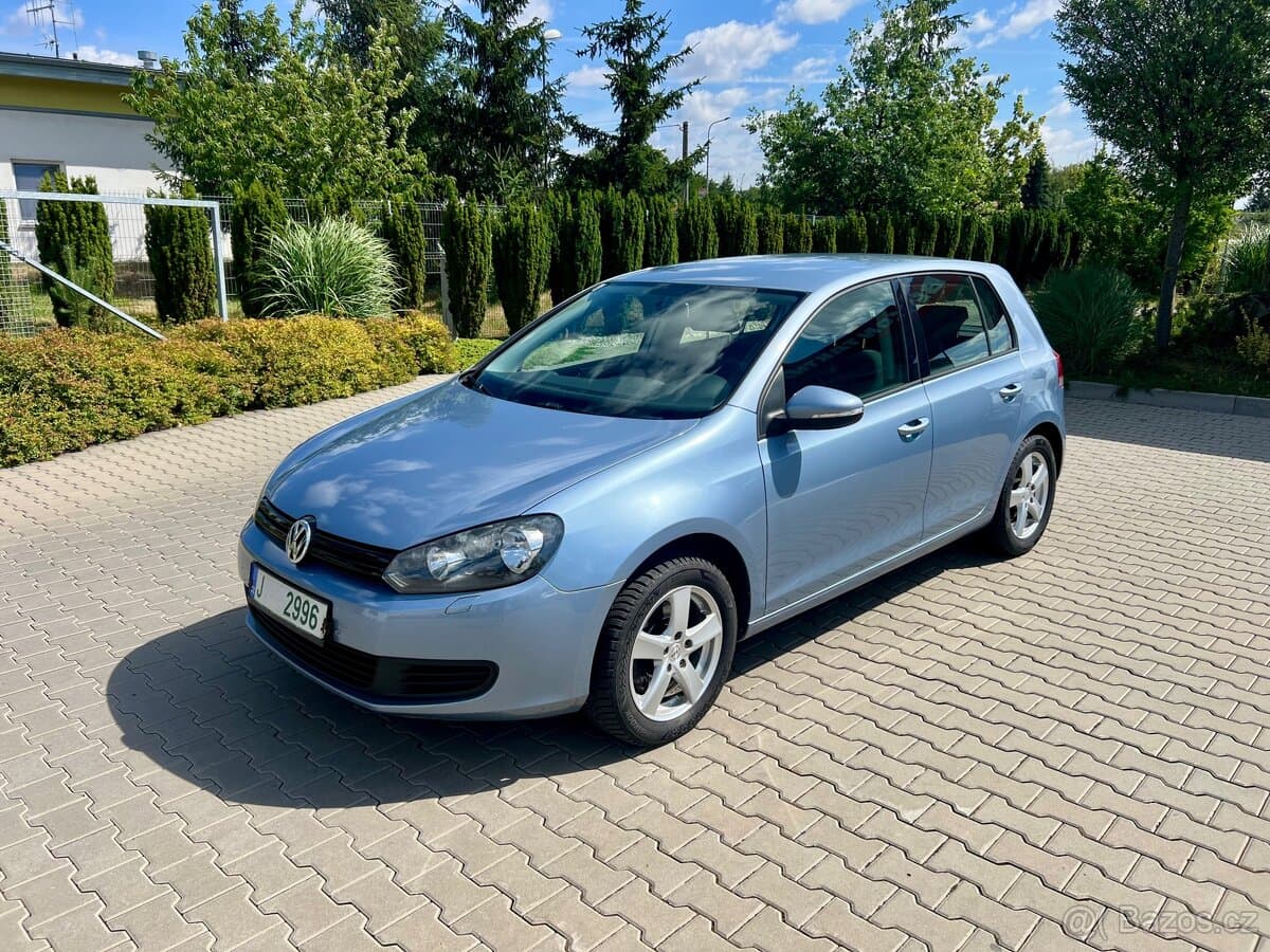 2011 Volkswagen GOLF