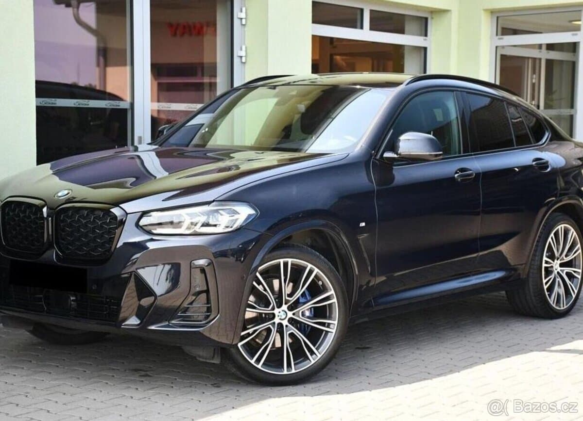 2023 BMW X4