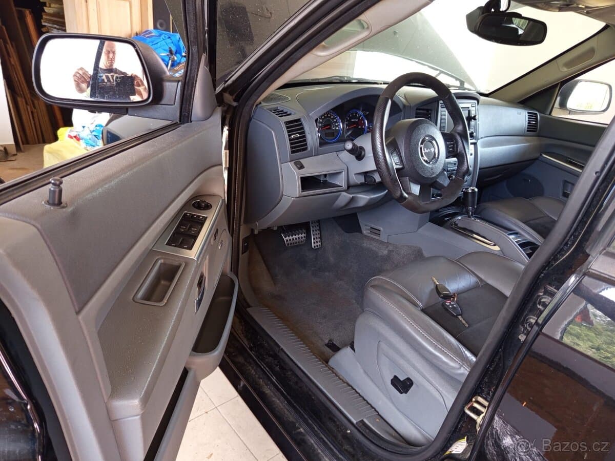 2008 Jeep CHEROKEE