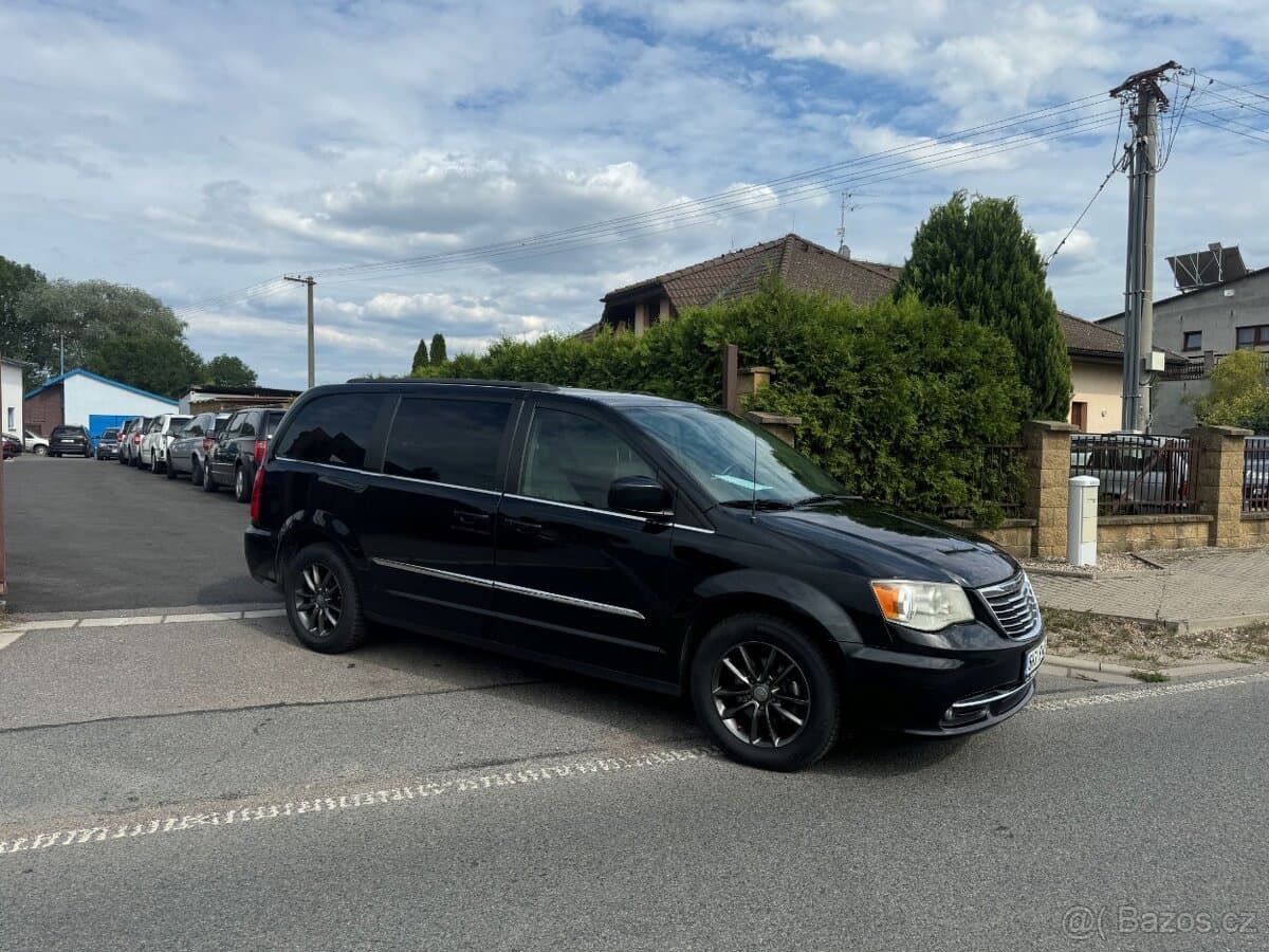 2012 Chrysler OSTATNÍ