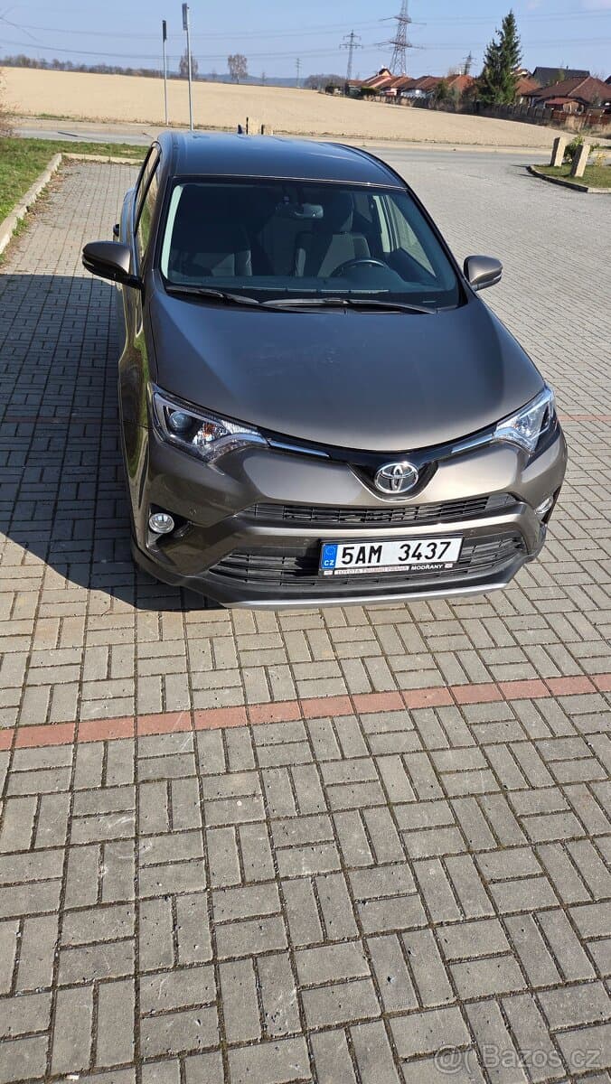 2016 Toyota OSTATNÍ