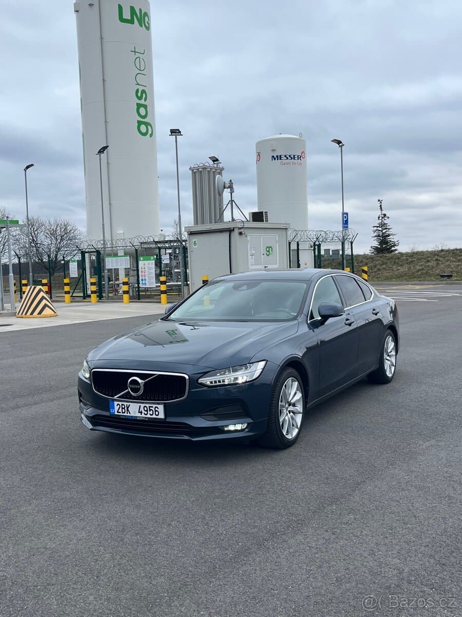 2018 Volvo S90
