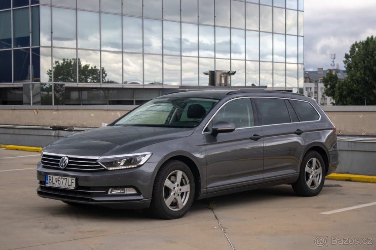 2016 Volkswagen PASSAT