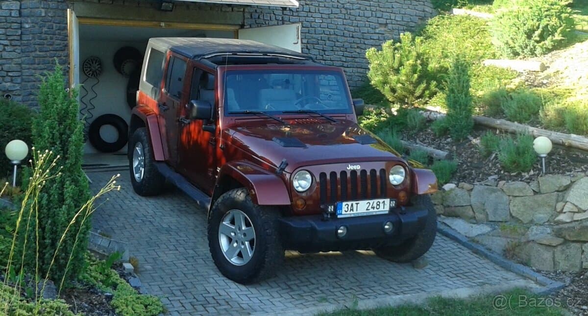 2010 Jeep WRANGLER