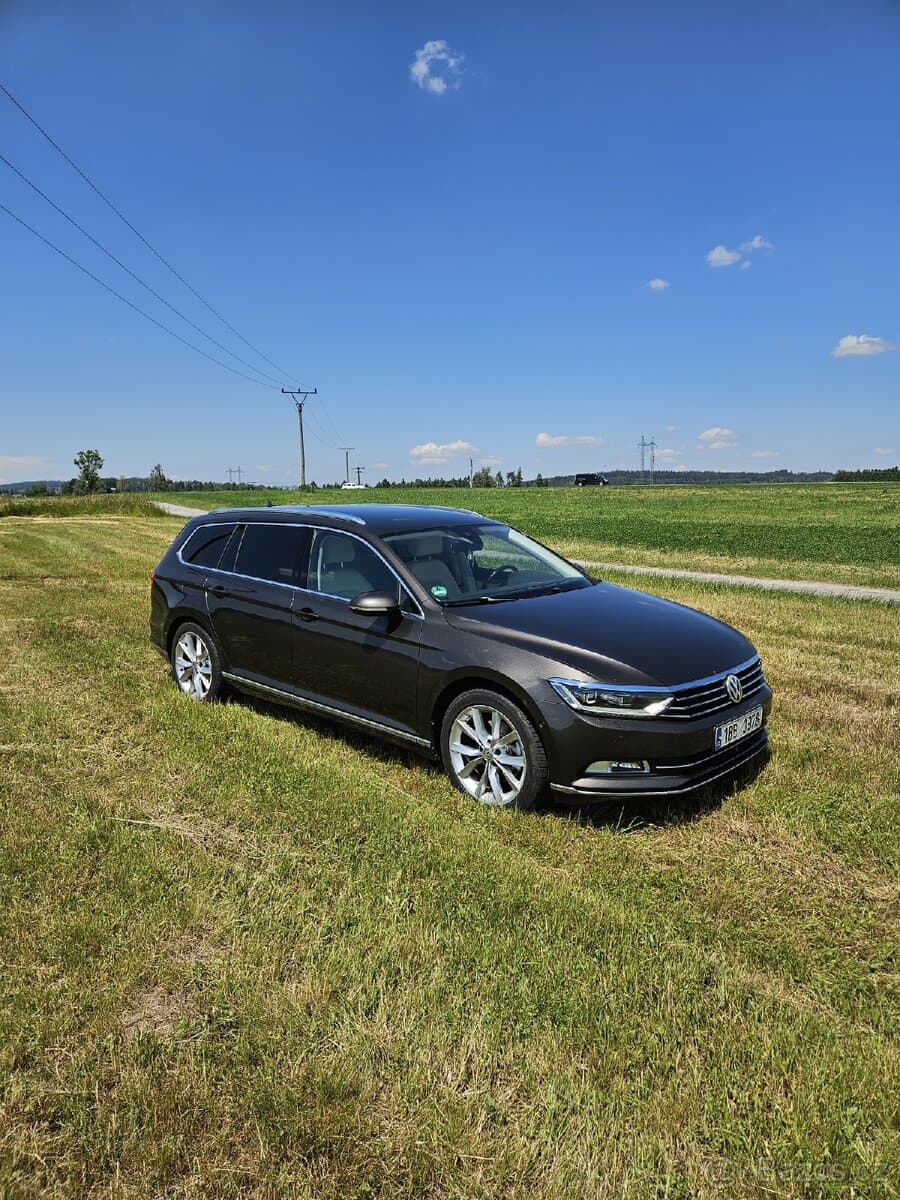 2015 Volkswagen PASSAT