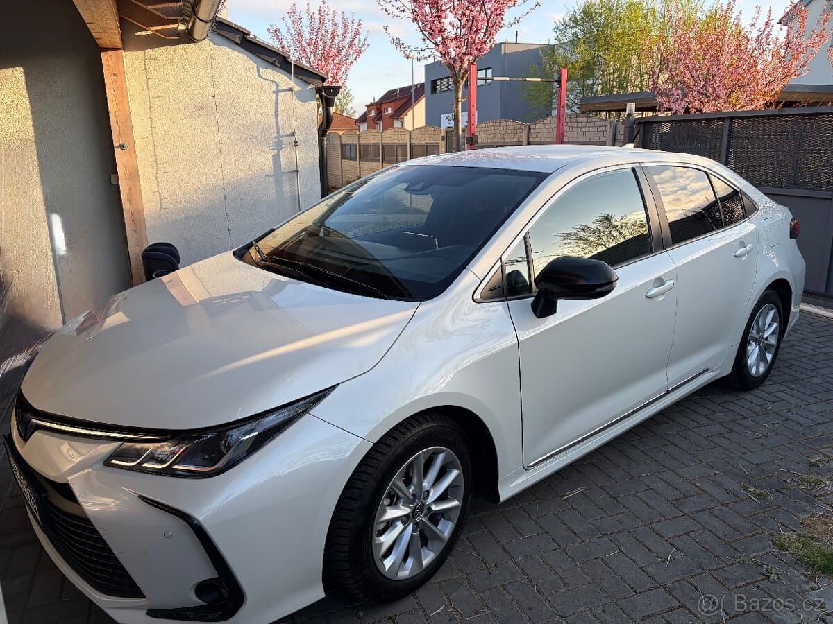 2020 Toyota COROLLA