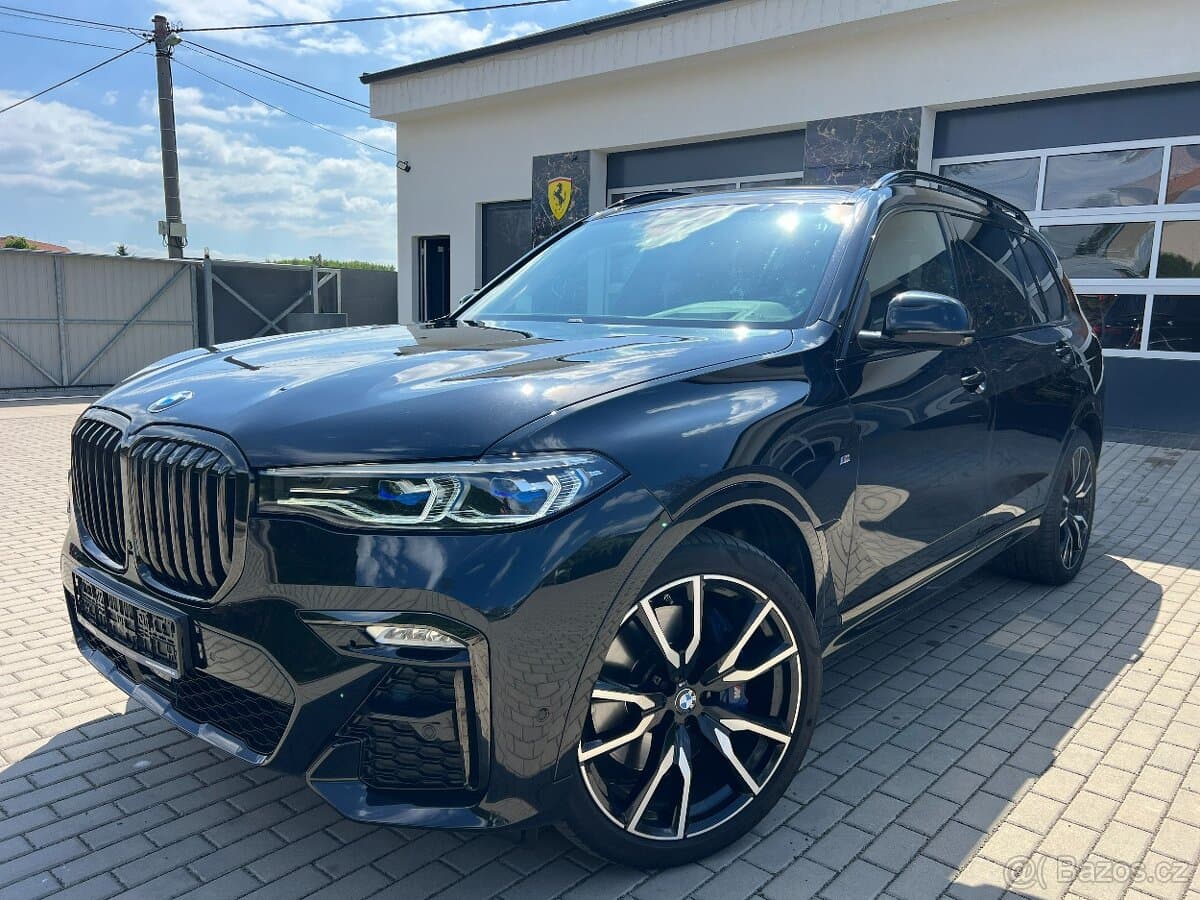 2021 BMW X7