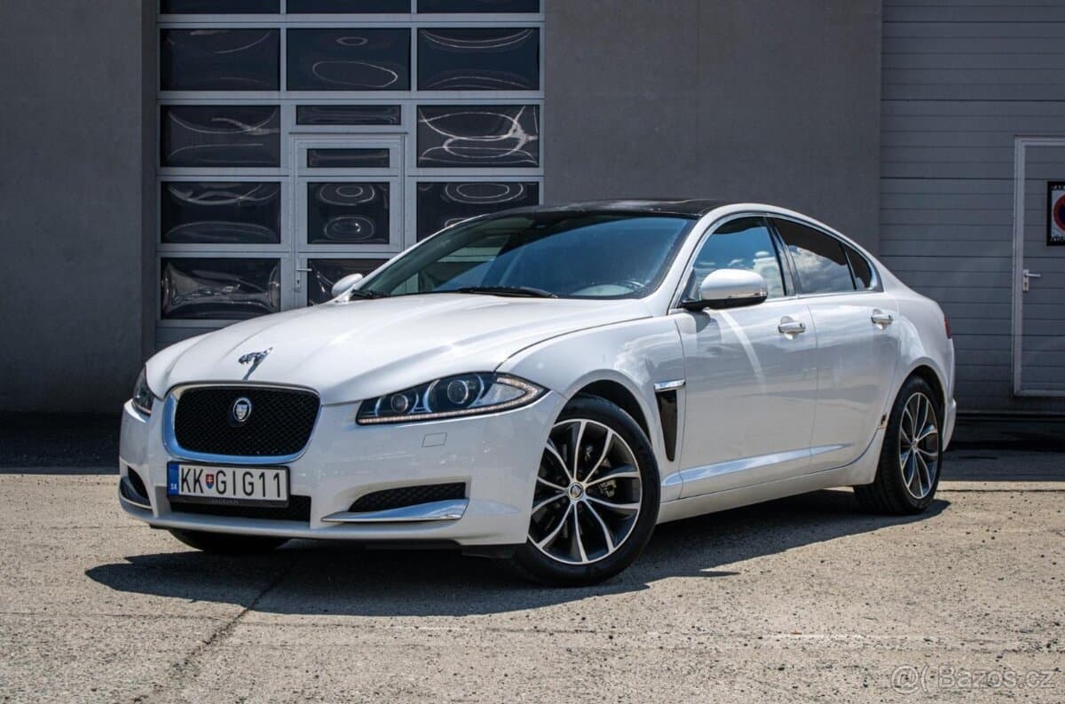 2011 Jaguar XF