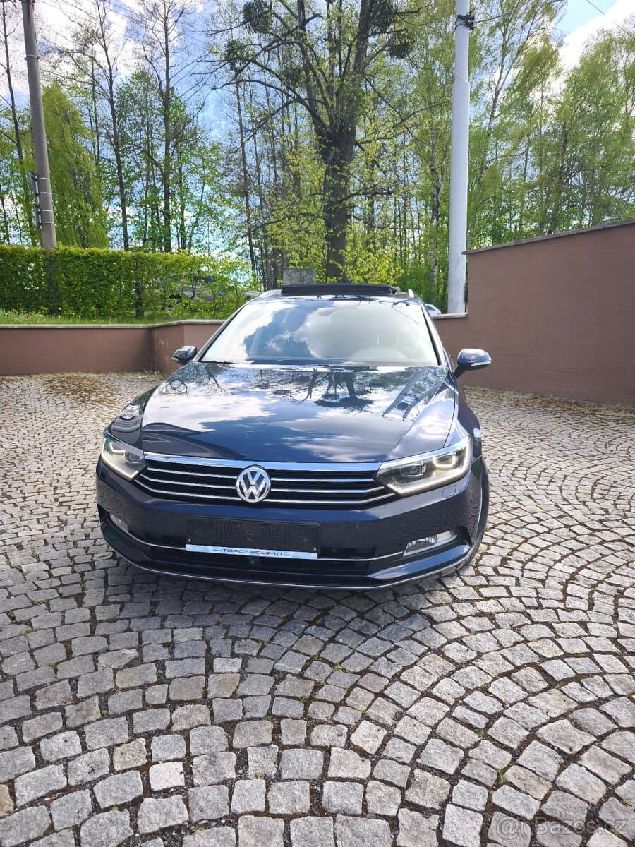 2015 Volkswagen PASSAT