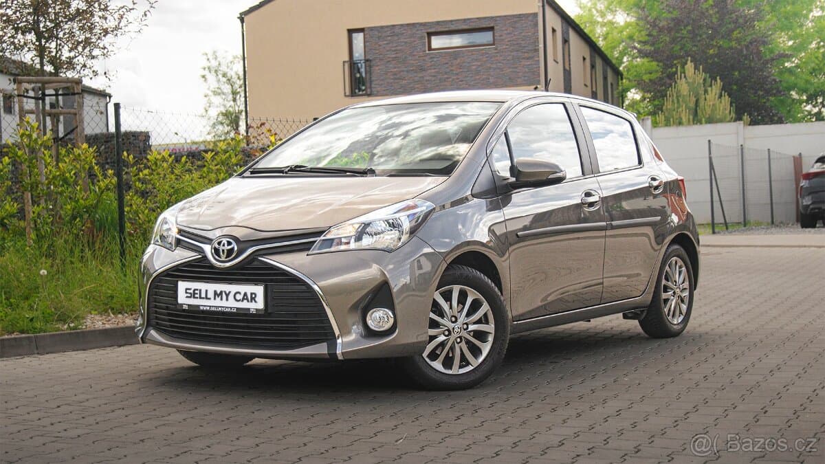 2017 Toyota YARIS
