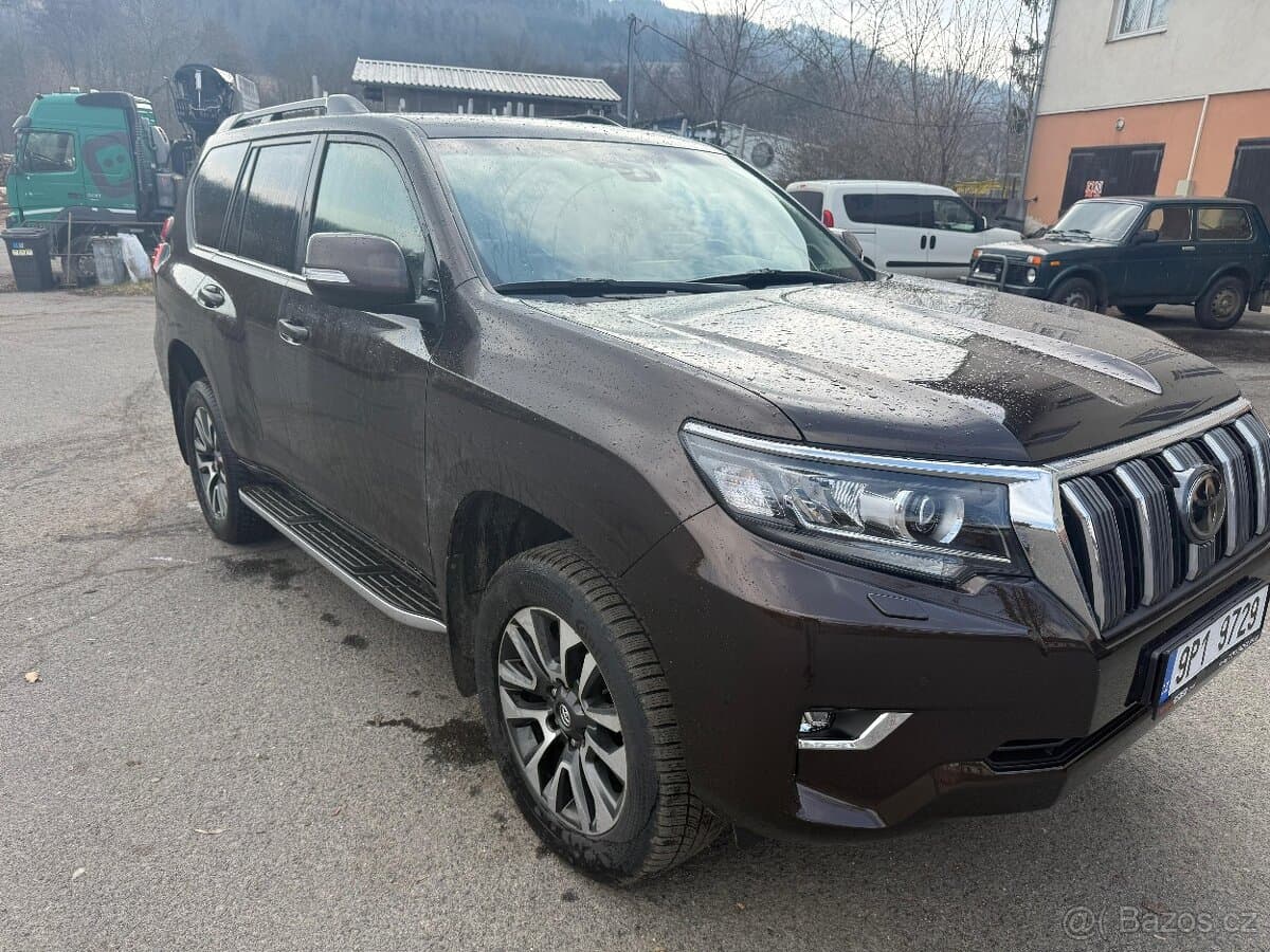 2022 Toyota LAND CRUISER