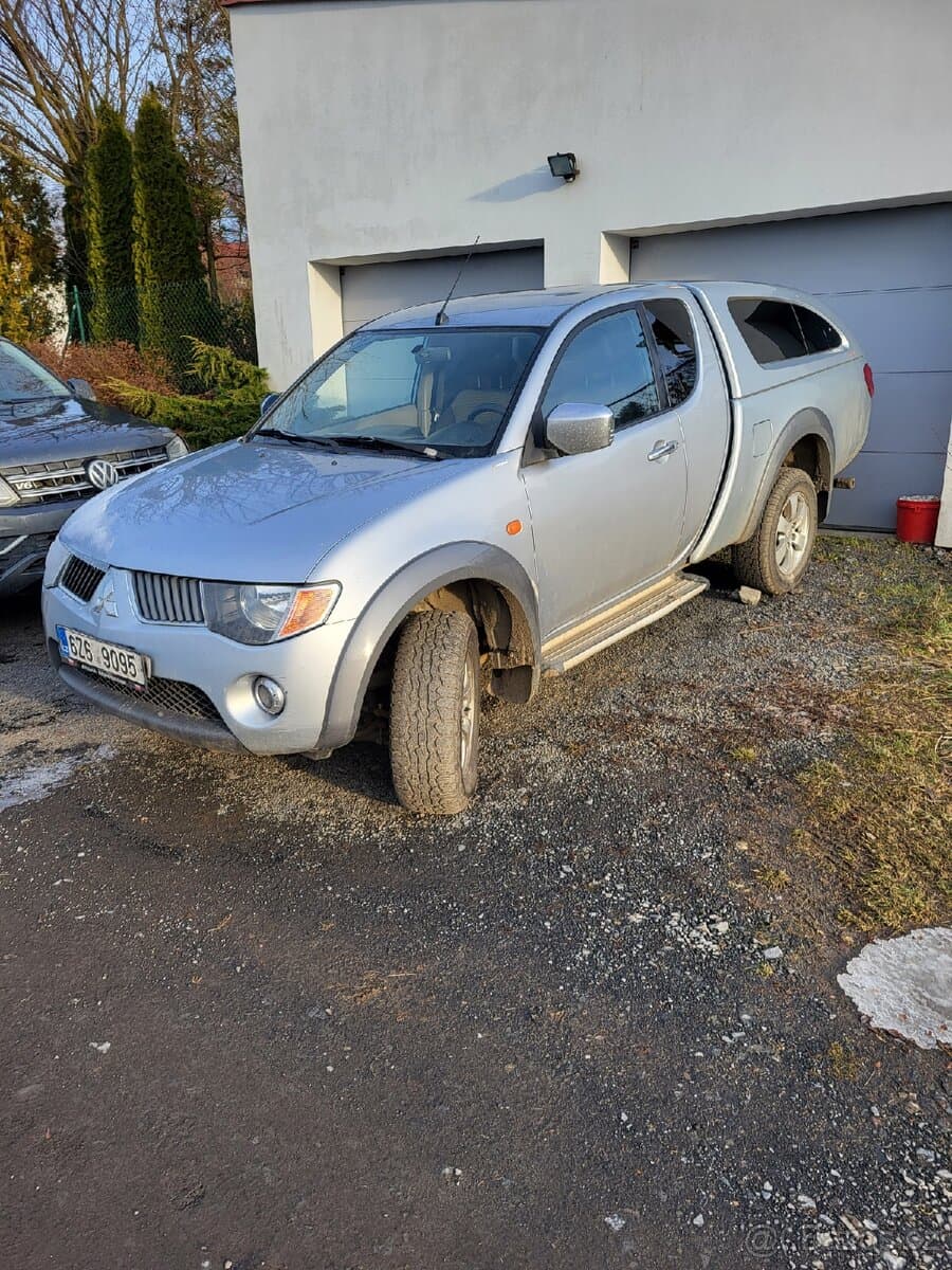 2007 Mitsubishi L200
