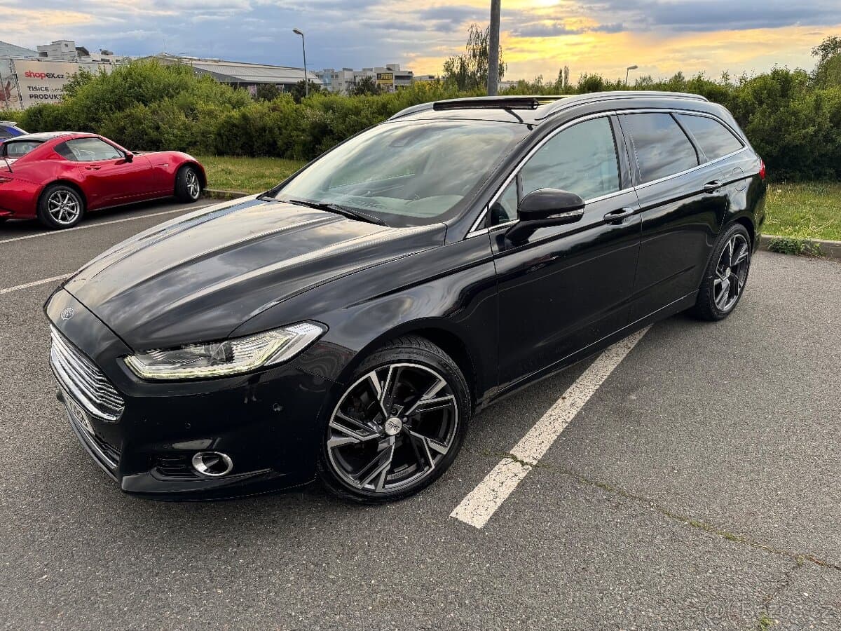 2015 Ford MONDEO