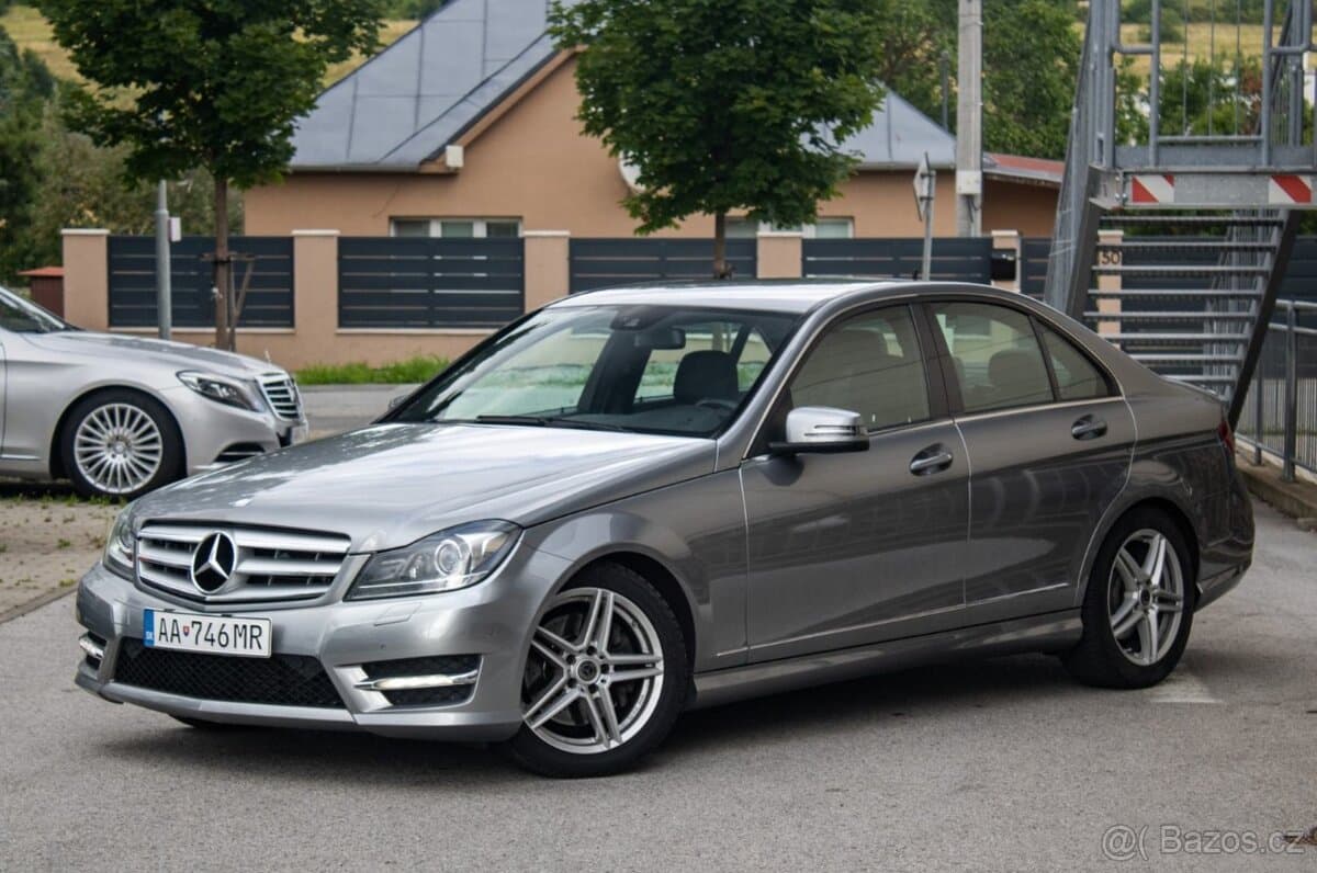 2013 Mercedes-Benz OSTATNÍ