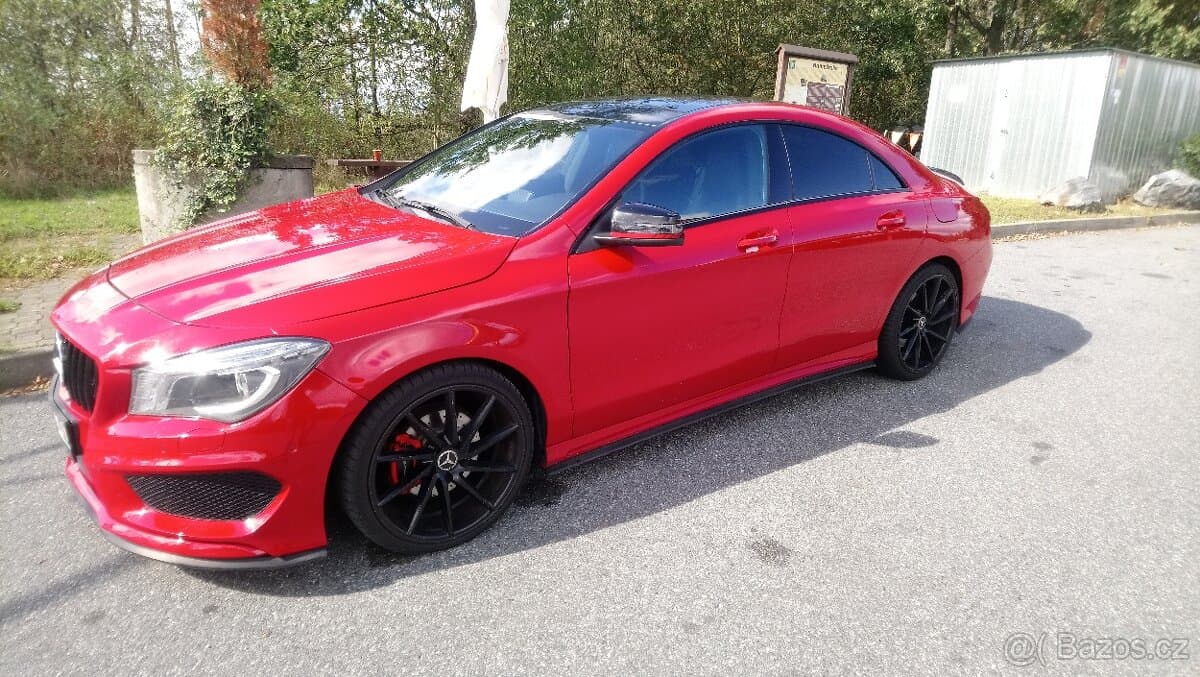 2014 Mercedes-Benz CLA