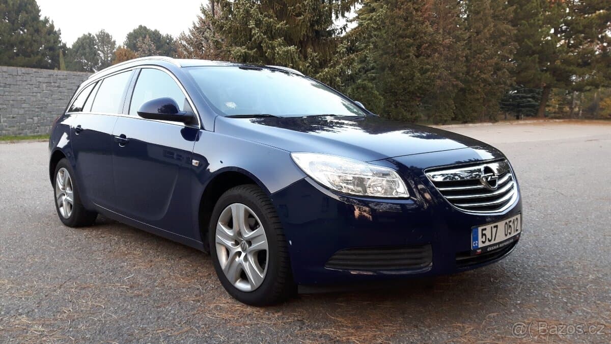 2013 Opel INSIGNIA