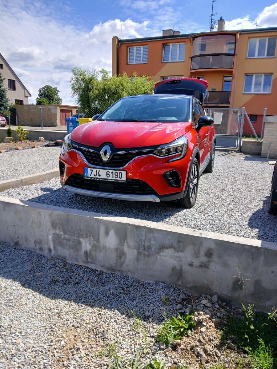 2023 Renault CAPTUR