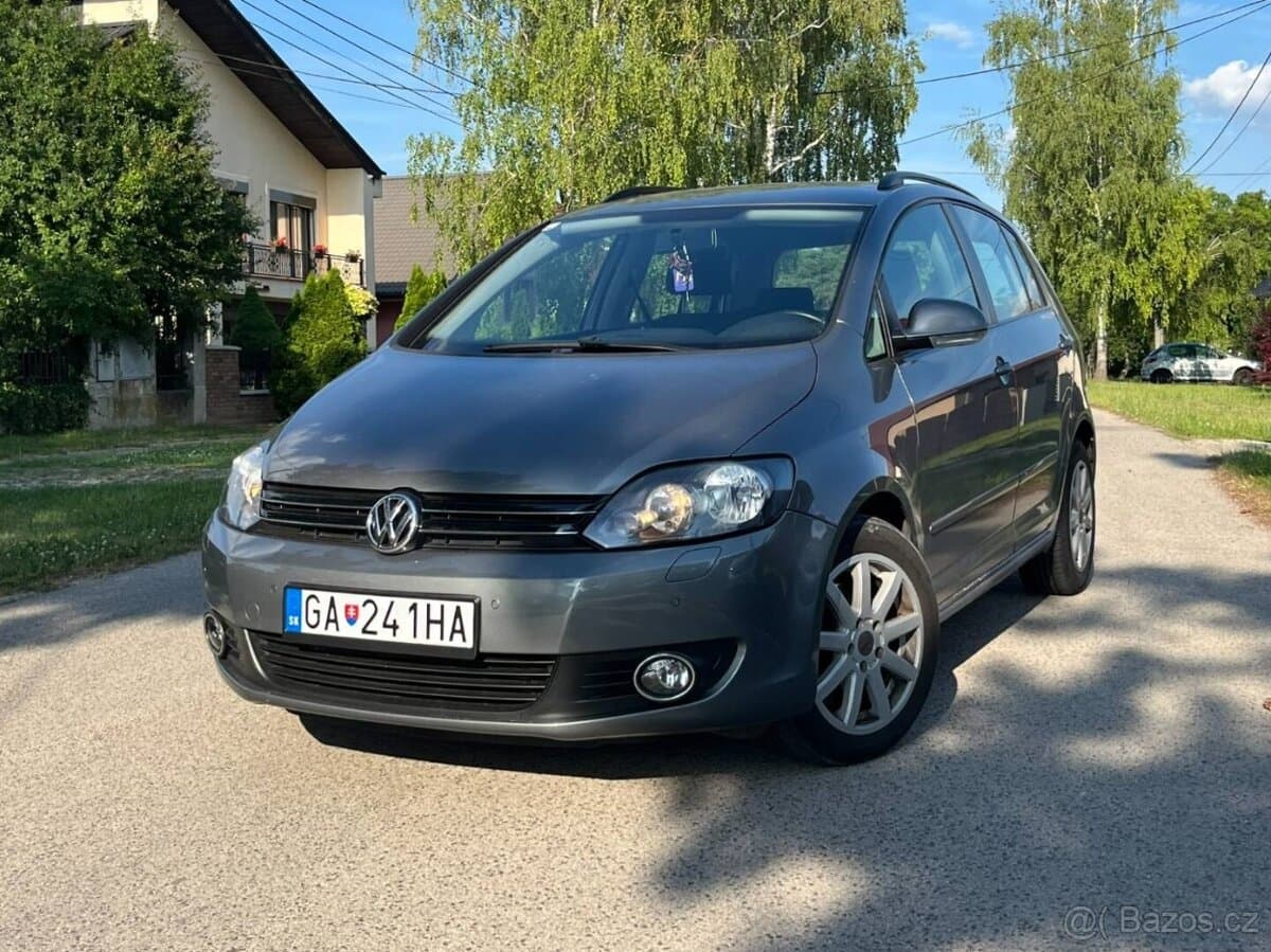 2012 Volkswagen GOLF