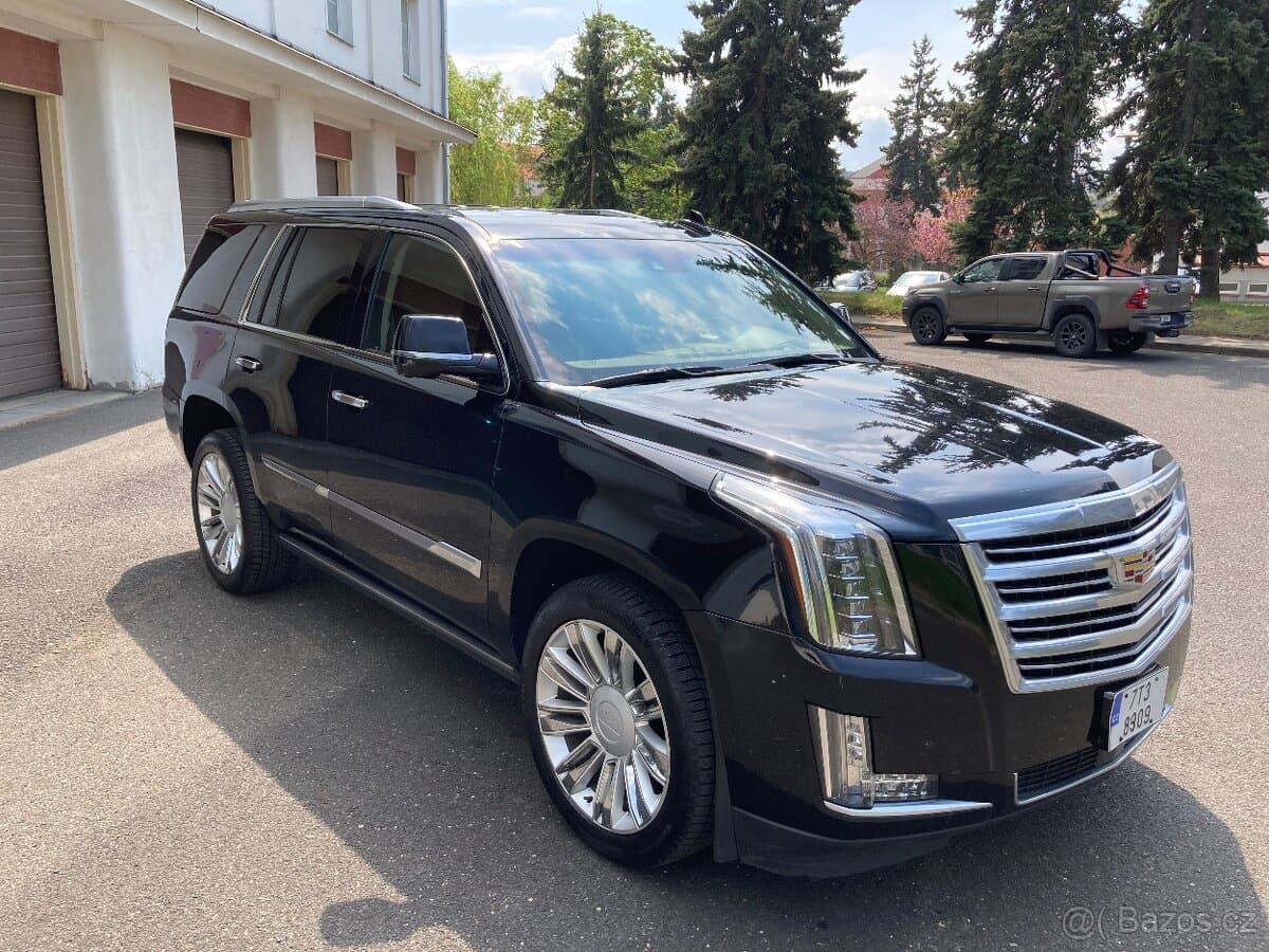 2015 Cadillac ESCALADE