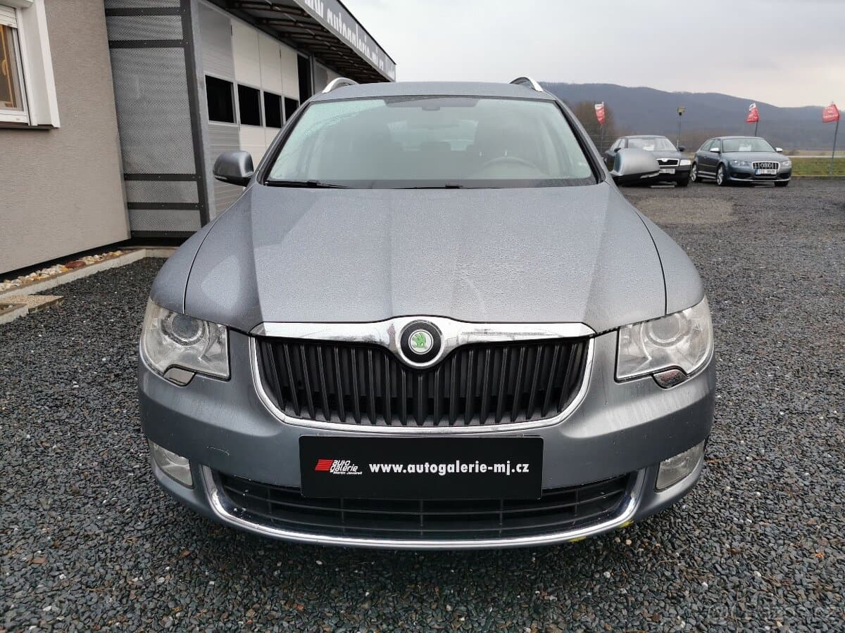 2011 Škoda SUPERB
