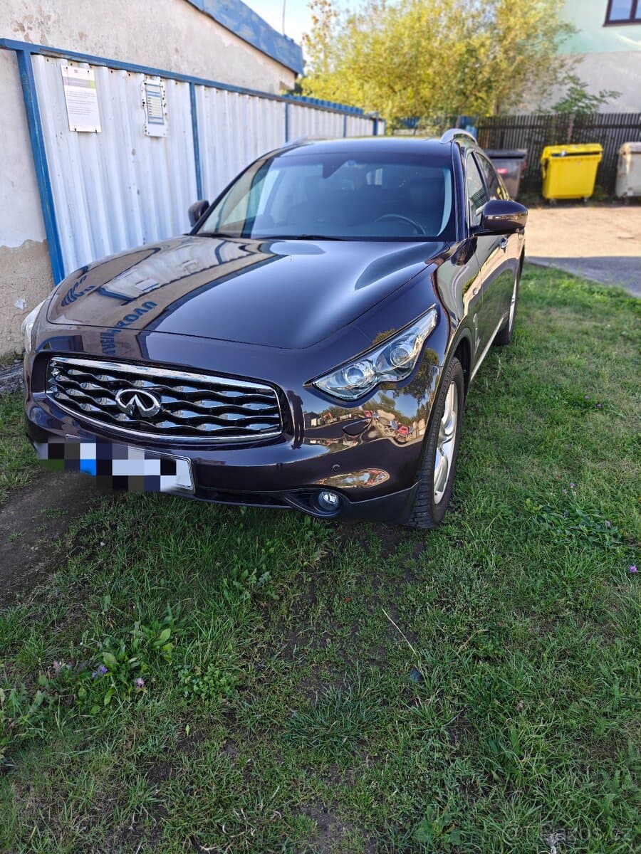 2011 Infiniti OSTATNÍ