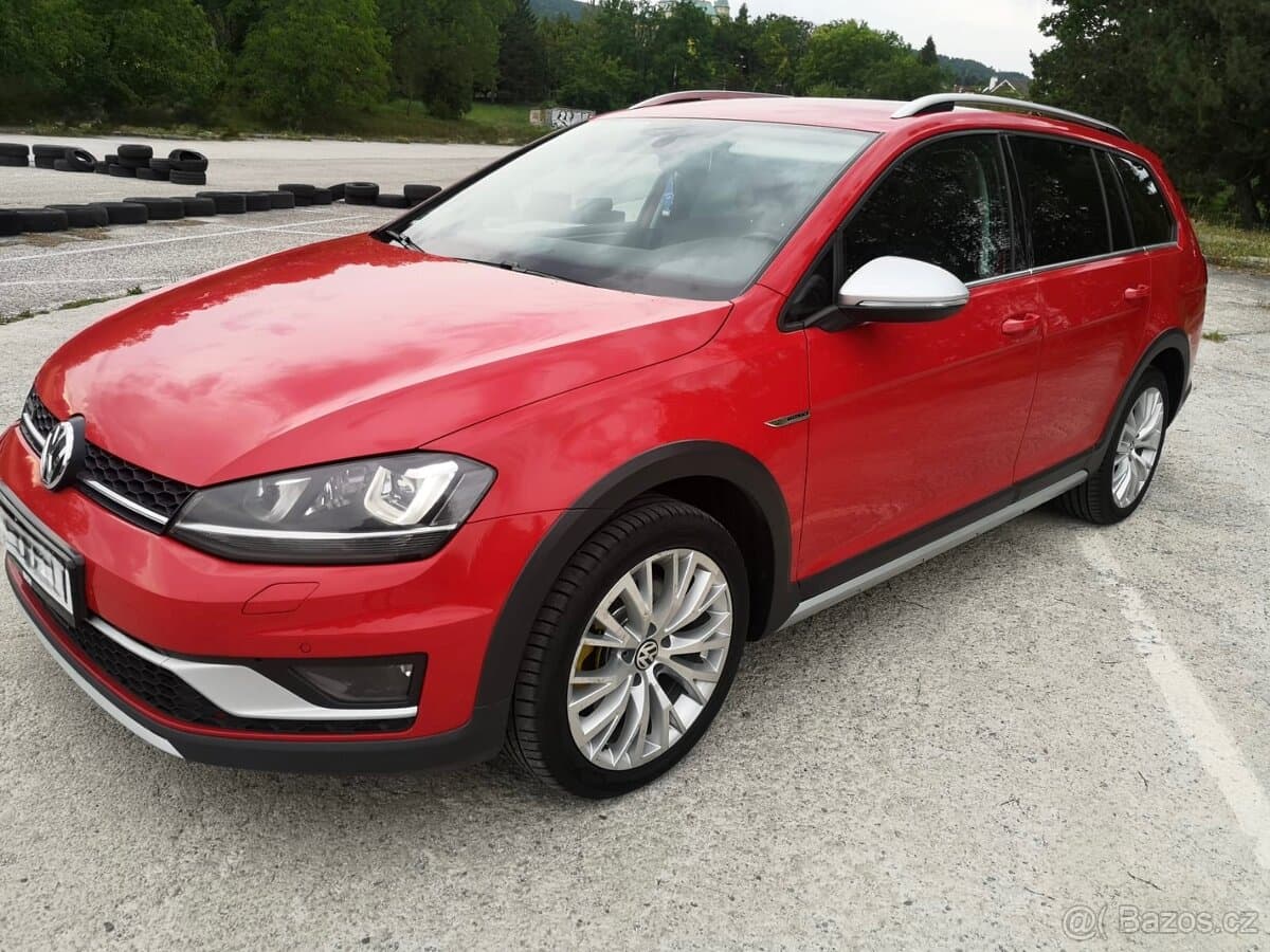 2016 Volkswagen GOLF