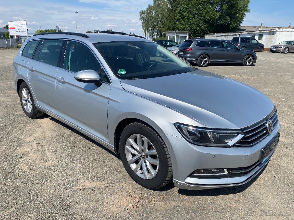 2019 Volkswagen PASSAT