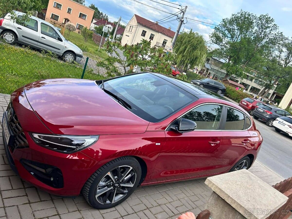 2021 Hyundai i30