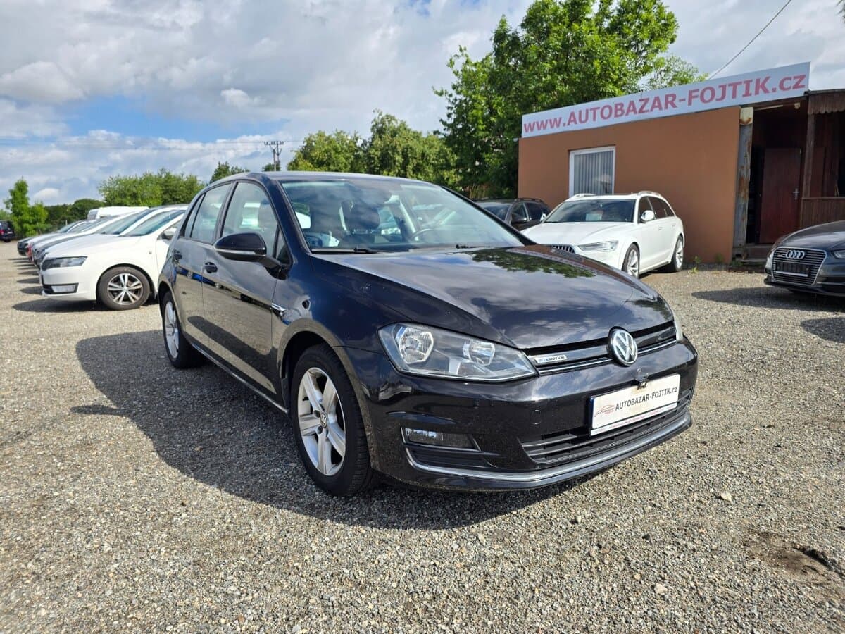 2015 Volkswagen GOLF