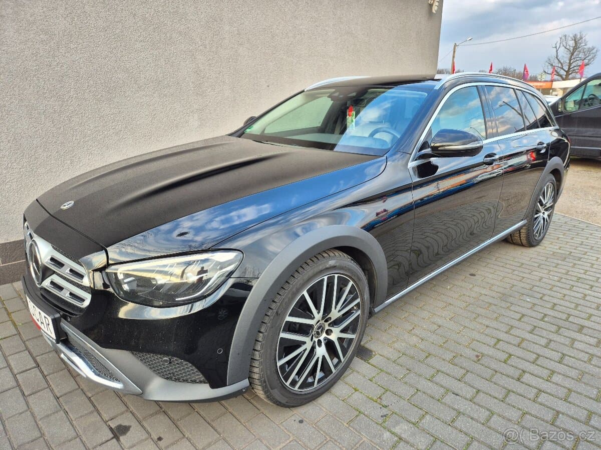2023 Mercedes-Benz OSTATNÍ