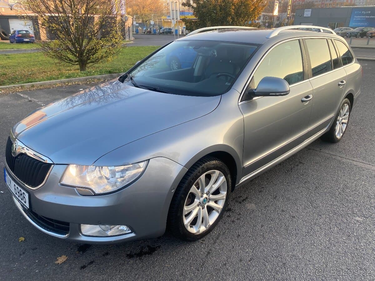 2011 Škoda SUPERB