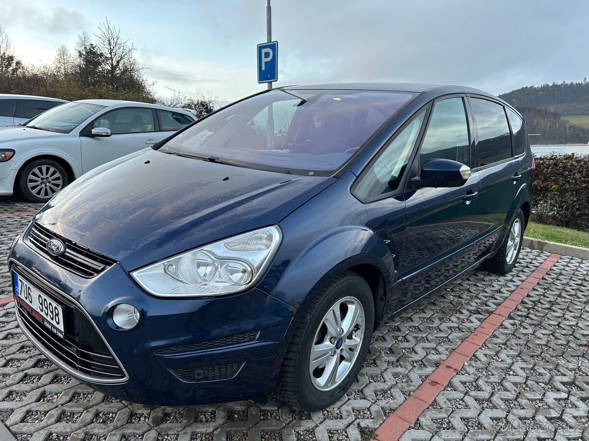 2010 Ford S-MAX