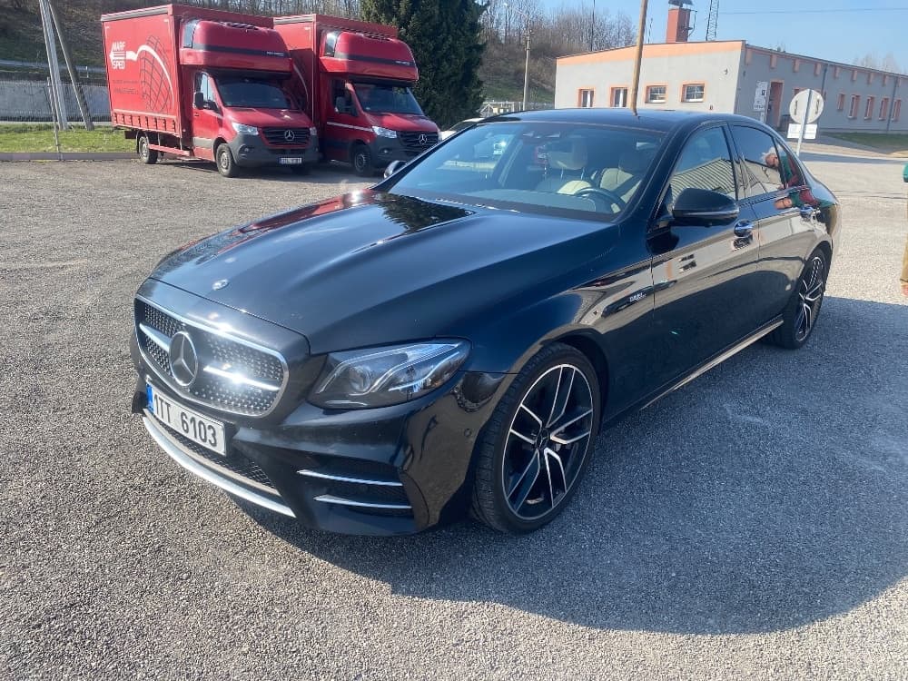 2019 Mercedes-Benz OSTATNÍ