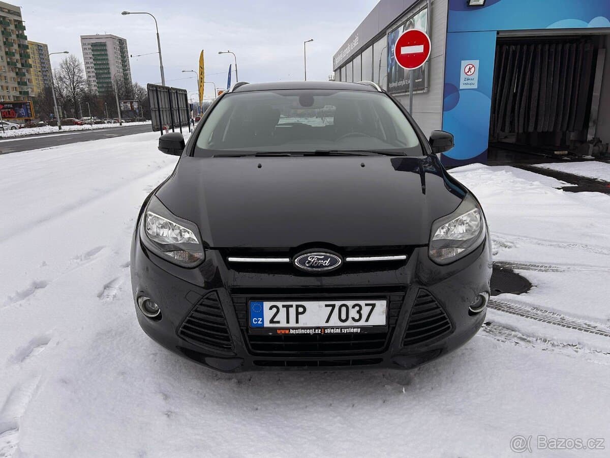 2011 Ford FOCUS