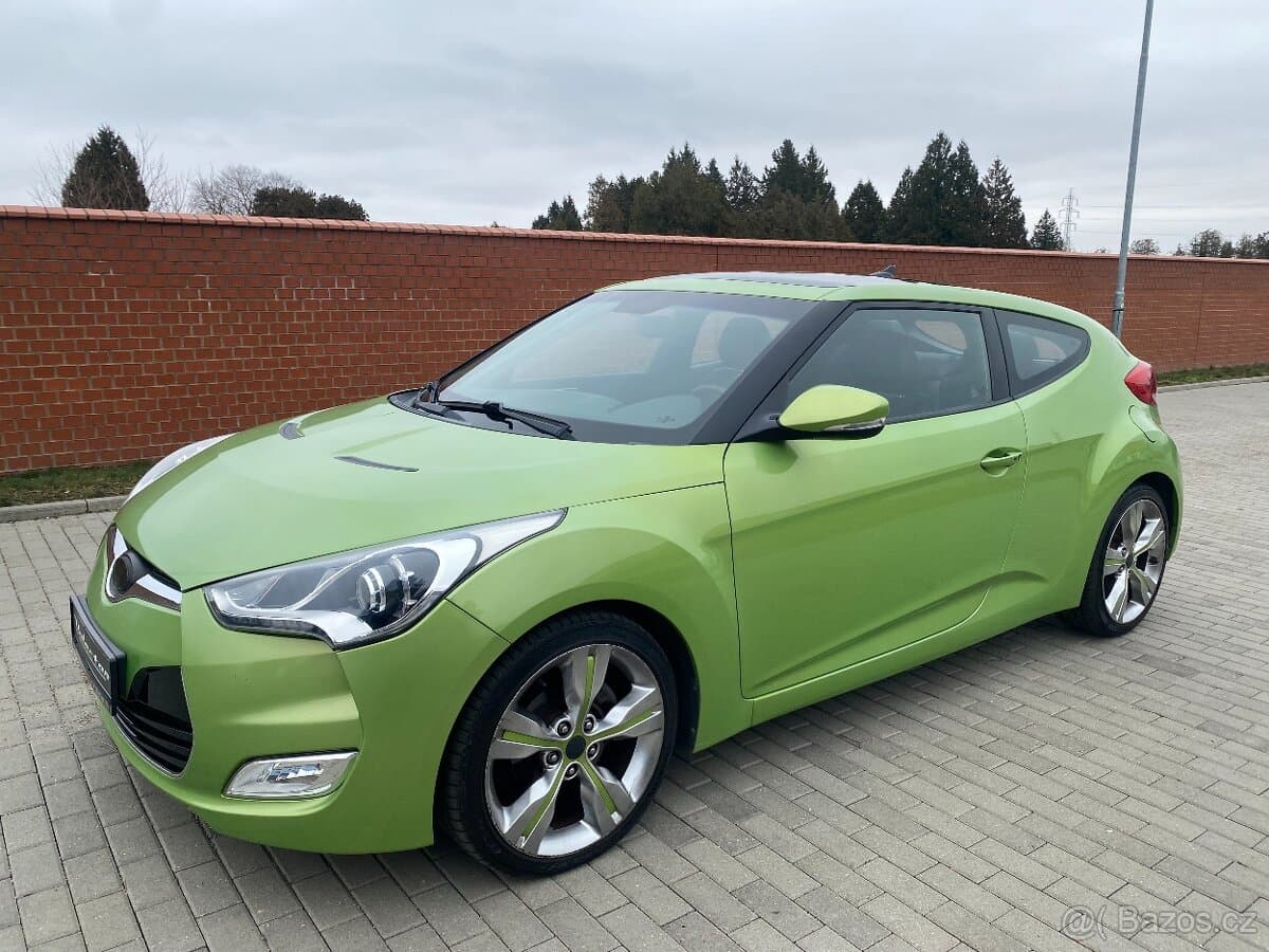 Hyundai VELOSTER