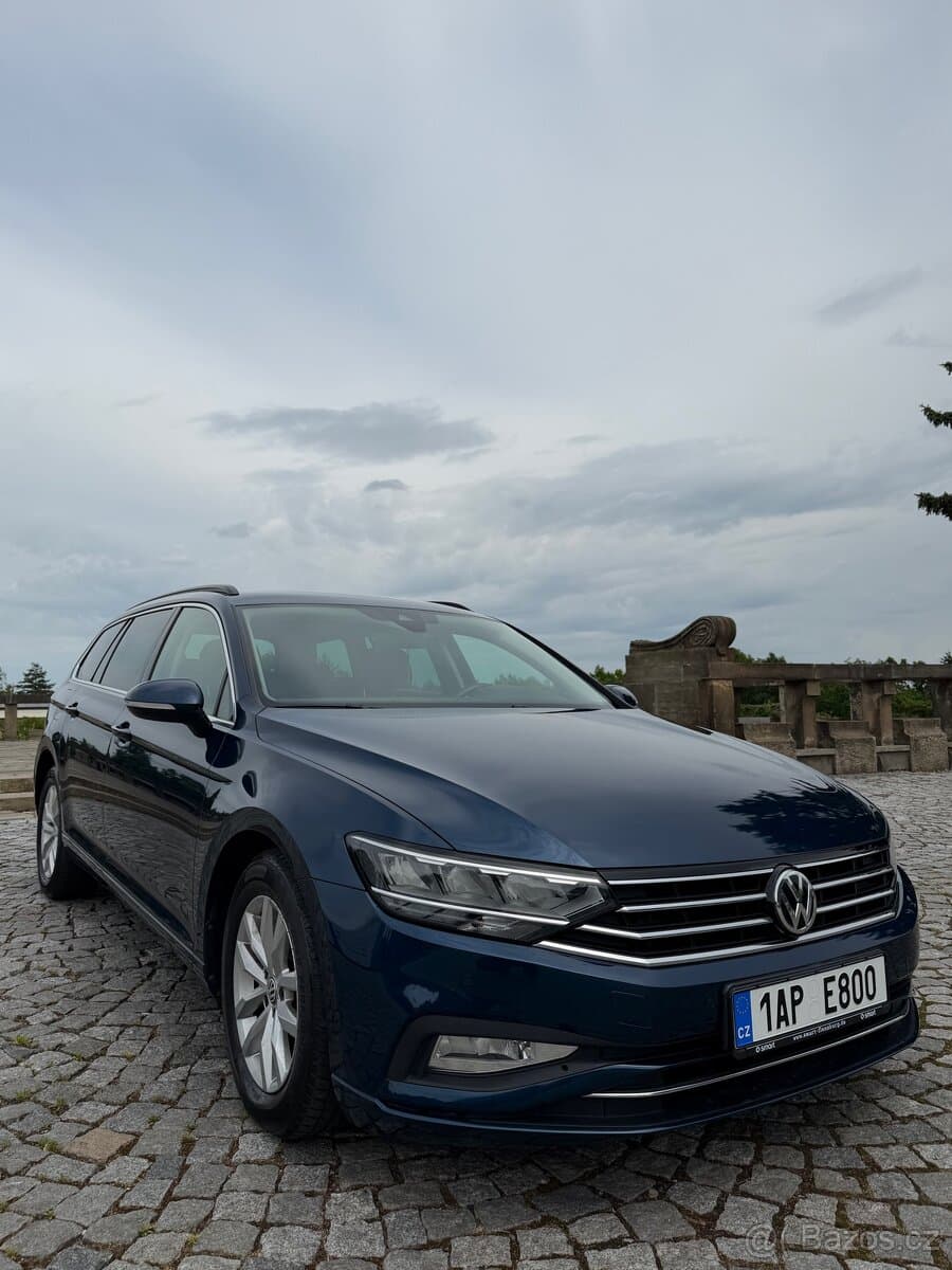 2019 Volkswagen PASSAT