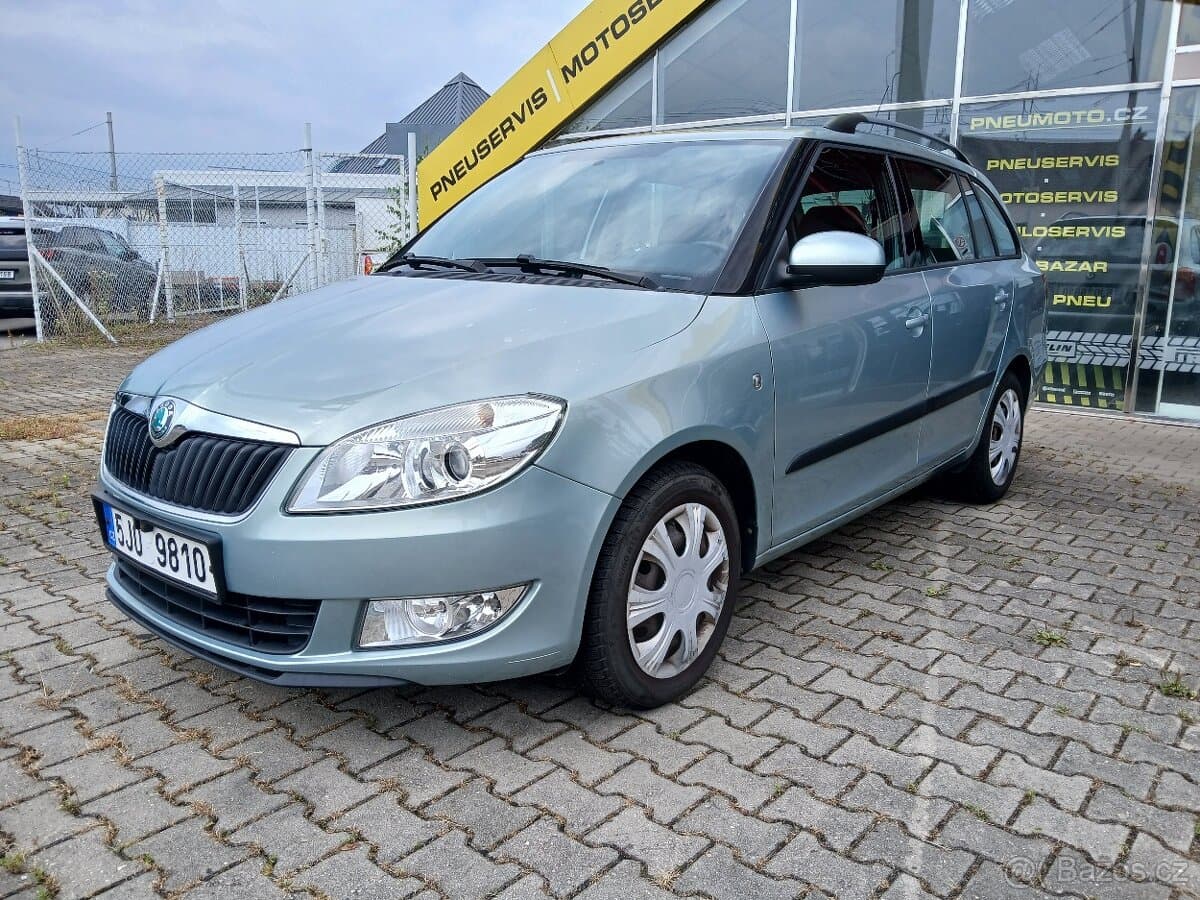 2011 Škoda FABIA