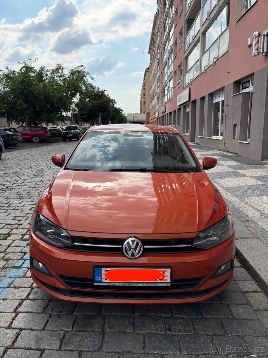 2018 Volkswagen POLO