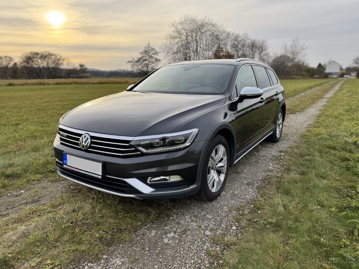 2018 Volkswagen PASSAT