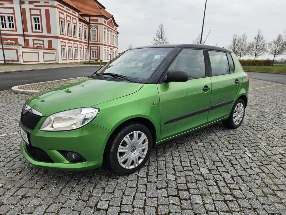 2010 Škoda FABIA