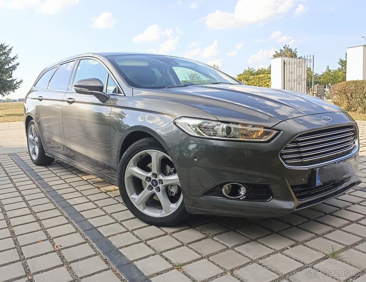 2015 Ford MONDEO